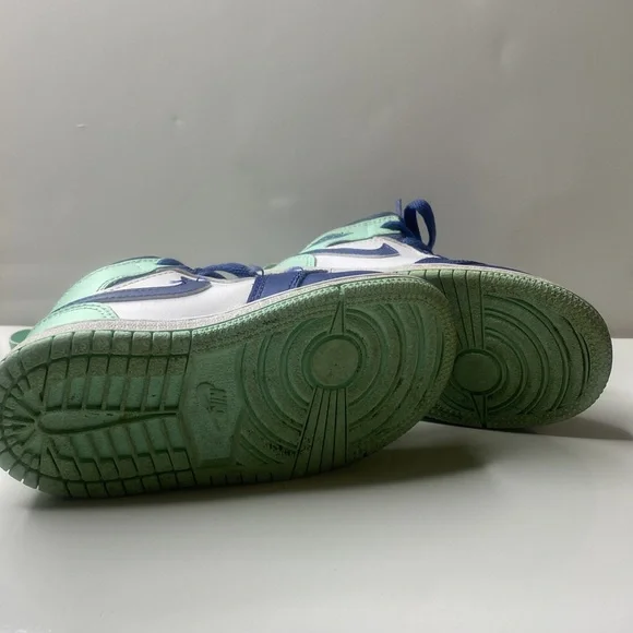 Toddler Nike Jordan 1 - Picture 4 of 5